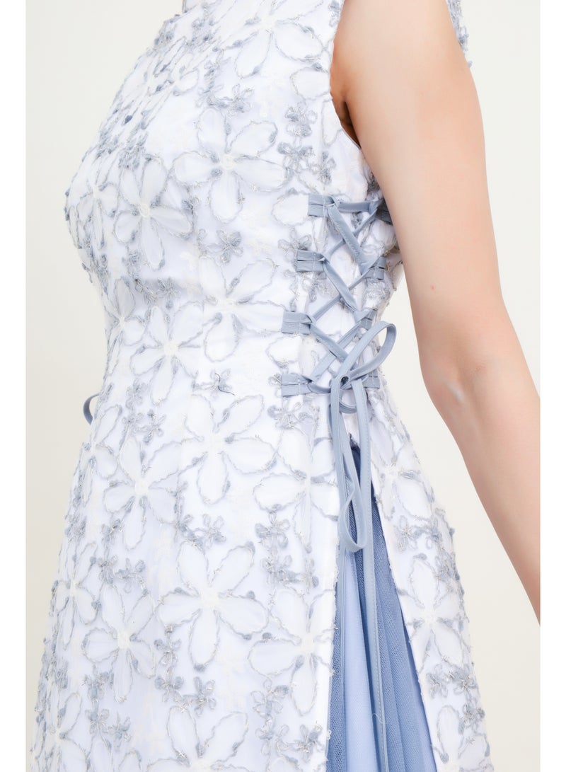 Obaha A dress with sparkling roses and a skirt - Image 4
